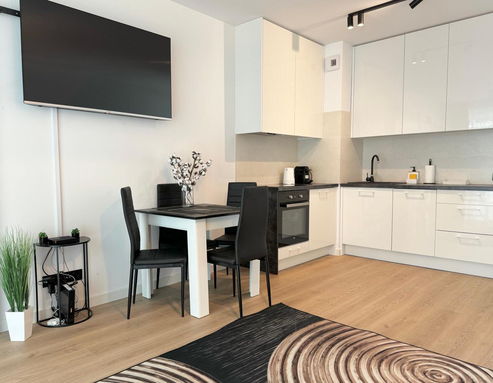 Apartamenty Florina Q4Apartments เวบา ภายนอก รูปภาพ