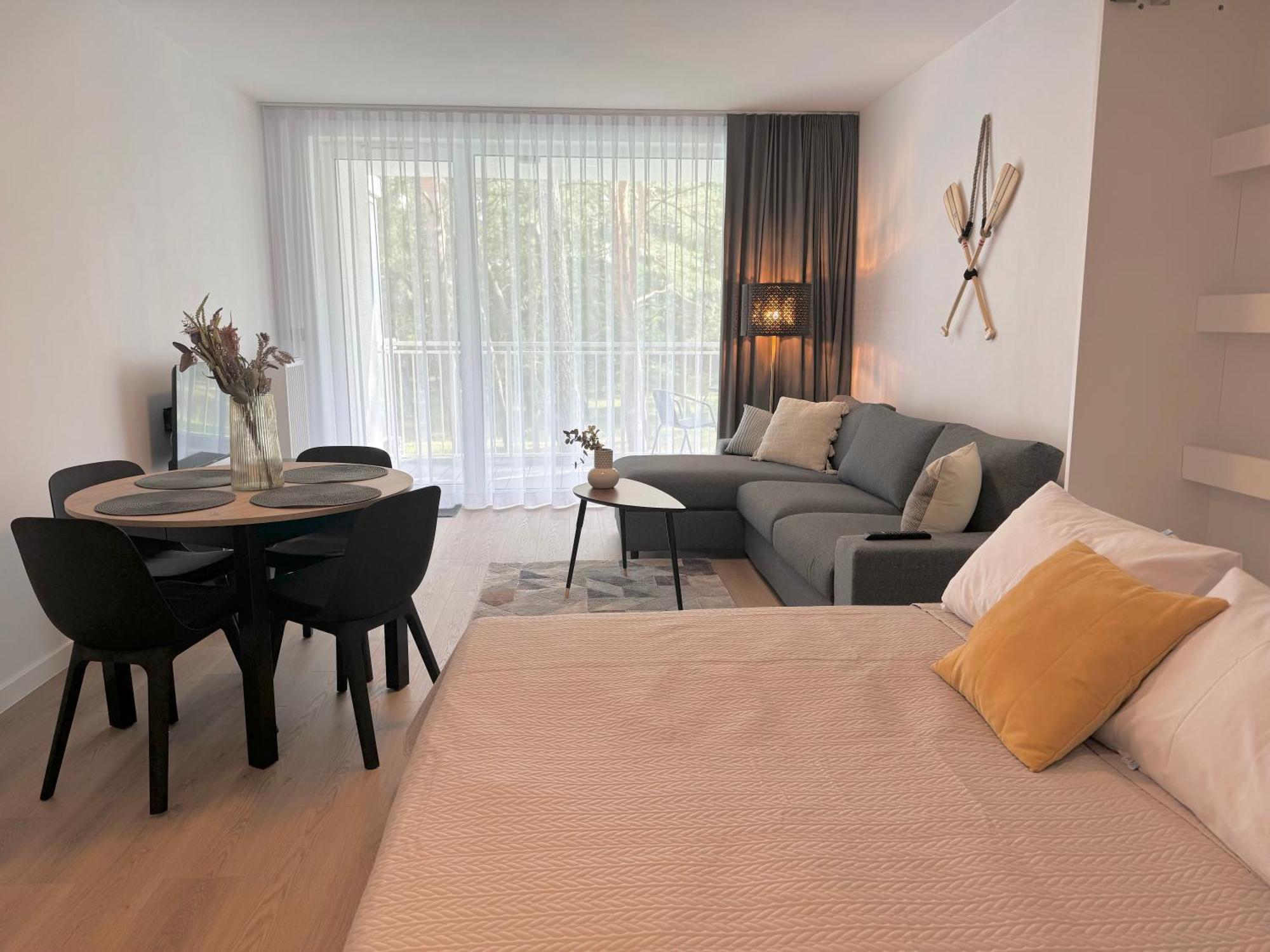 Apartamenty Florina Q4Apartments เวบา ภายนอก รูปภาพ