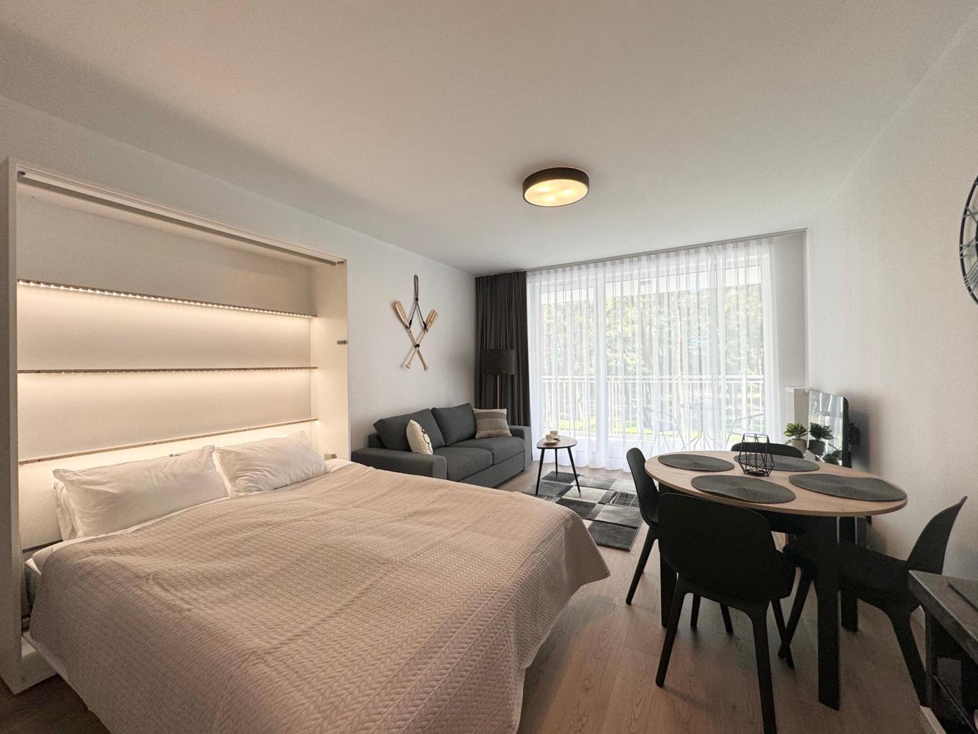 Apartamenty Florina Q4Apartments เวบา ภายนอก รูปภาพ